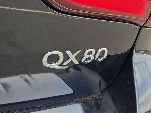 Used 2024 INFINITI QX80 Sensory AWD/4WD image 31