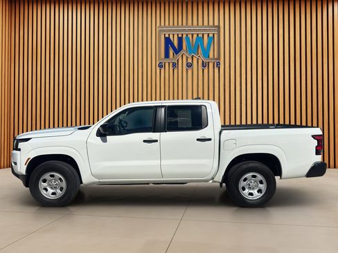 Used 2024 Nissan Frontier S AWD/4WD image 38