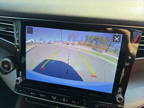 Used 2025 Jeep Wagoneer Series II image 23