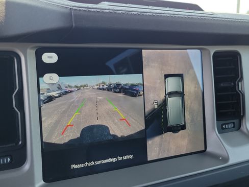 Used 2025 Ford Bronco Outer Banks w/ Sasquatch Package AWD/4WD image 13
