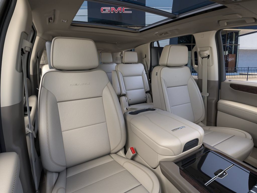 New 2026 GMC Yukon Denali w/ Denali Reserve Package AWD/4WD image 16