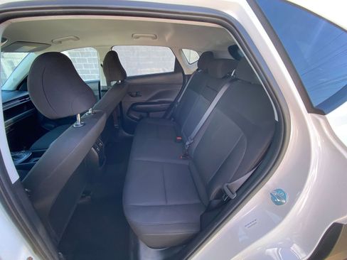 Used 2025 Hyundai Kona SEL image 25