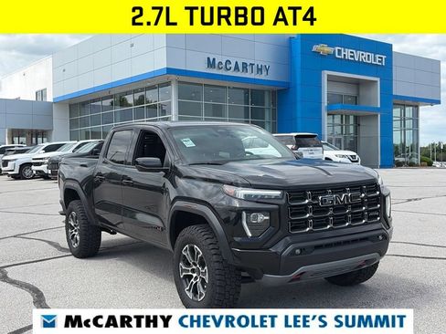 Used 2025 GMC Canyon AT4 AWD/4WD image 1