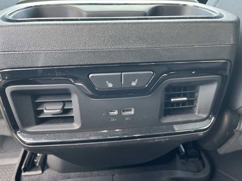 Used 2023 Chevrolet Silverado 1500 ZR2 w/ Technology Package AWD/4WD image 19