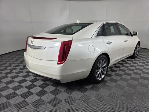 Used 2014 Cadillac XTS image 5