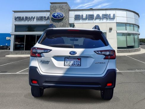 Certified 2025 Subaru Outback Premium image 5