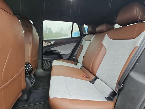 New 2026 Volkswagen ID.4 Pro image 24