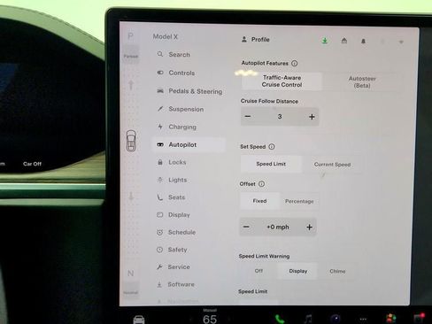 Used 2024 Tesla Model X image 19