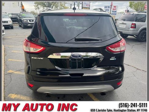 Used 2016 Ford Escape SE w/ SE Chrome Package AWD/4WD image 5