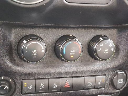 Used 2017 Jeep Wrangler Unlimited Sahara w/ Dual Top Group image 15