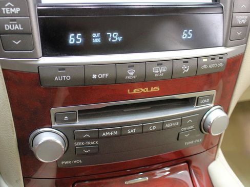 Used 2012 Lexus LS 460 w/ Comfort Pkg RWD image 69