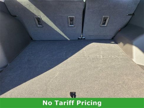 Used 2022 GMC Terrain SLT w/ Tech Package image 30