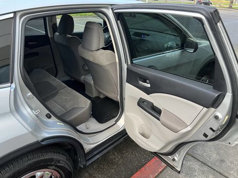 Used 2013 Honda CR-V LX image 9