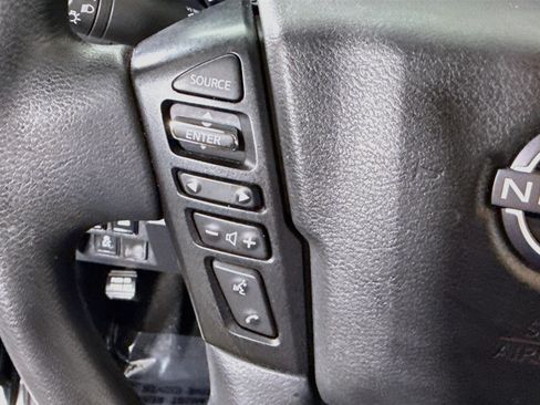 Used 2022 Nissan Frontier S w/ Technology Package AWD/4WD image 14