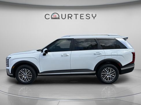 New 2026 Hyundai Palisade SEL FWD image 2