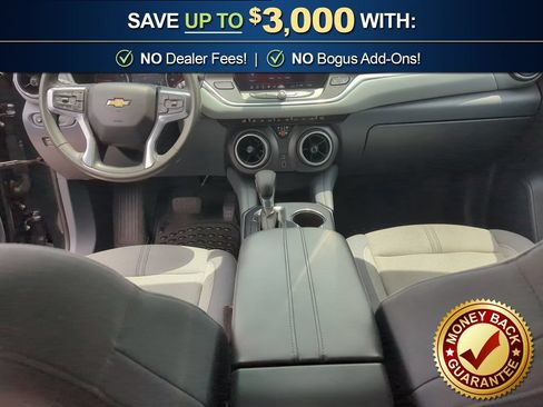 Used 2022 Chevrolet Blazer LT FWD image 17