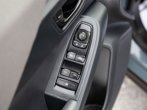 Used 2024 Subaru Crosstrek 2.0i Premium image 19