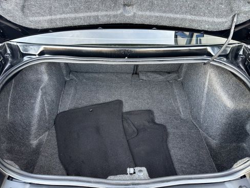 Used 2021 Dodge Challenger R/T Scat Pack w/ Scat Pack Stripe image 17