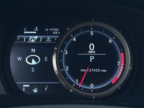 Used 2015 Lexus IS 250 w/ F-Sport Package RWD image 23