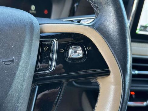 Used 2022 Lincoln Corsair Reserve w/ Elements Package image 22