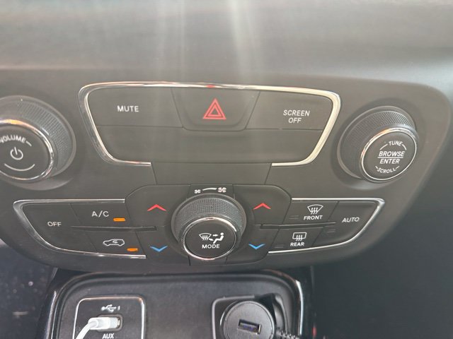 Used 2020 Jeep Compass Limited FWD image 13