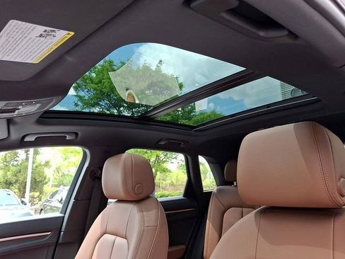 Certified 2025 Audi Q3 2.0T Premium w/ Convenience Package AWD/4WD image 14