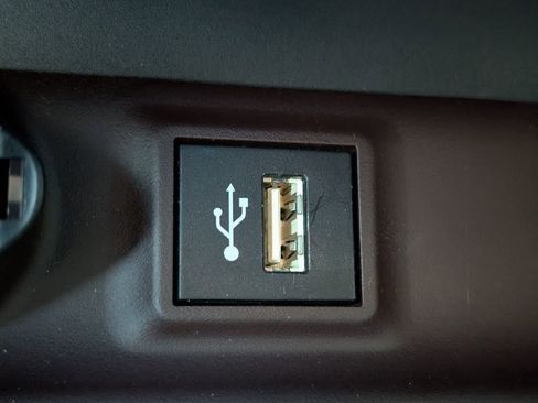 Used 2025 Toyota RAV4 Limited w/ Advanced Technology Package AWD/4WD image 35