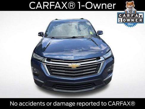 Used 2023 Chevrolet Traverse LT AWD/4WD image 2