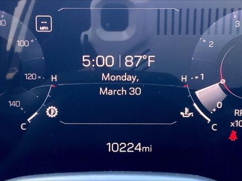 Used 2025 GMC Yukon Denali w/ LPO, Floor Liner Package image 22