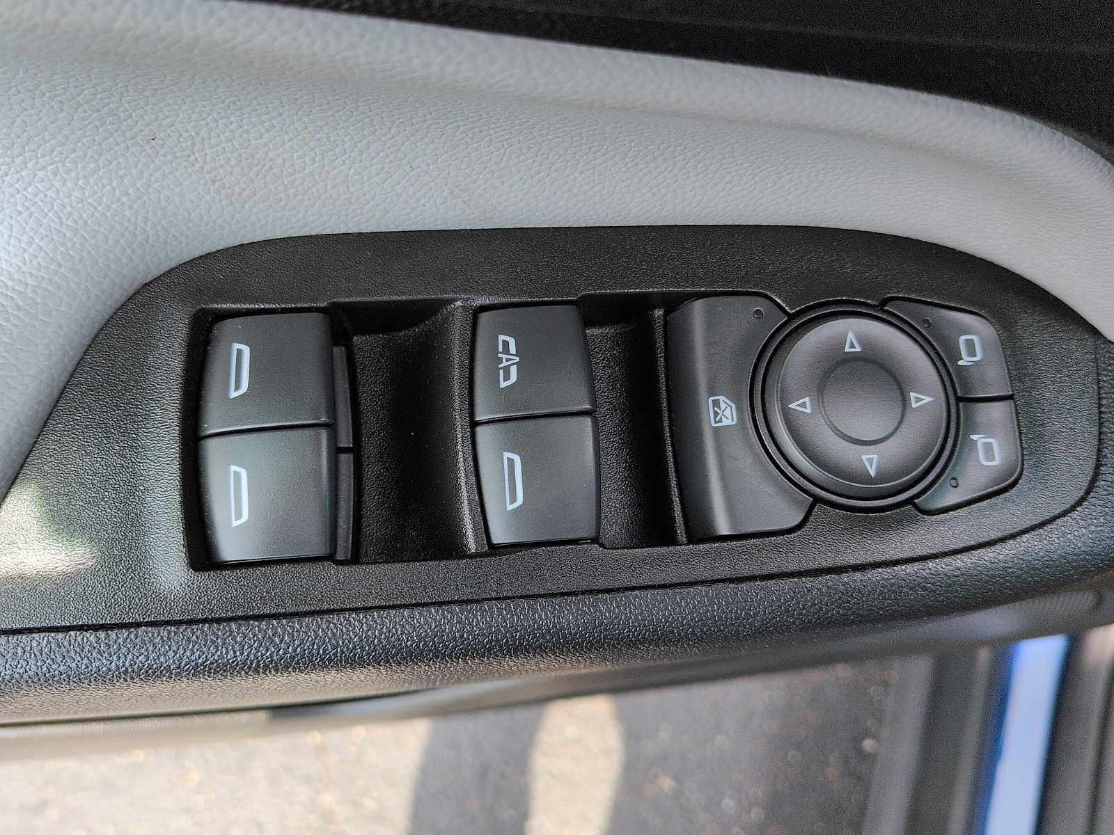 Used 2022 Chevrolet Equinox LT FWD image 14