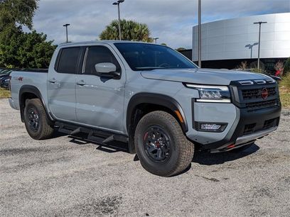 New 2025 Nissan Frontier PRO-4X w/ Pro Convenience Package