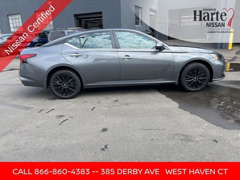 Certified 2025 Nissan Altima 2.5 SV w/ SV Special Edition Package AWD/4WD image 3