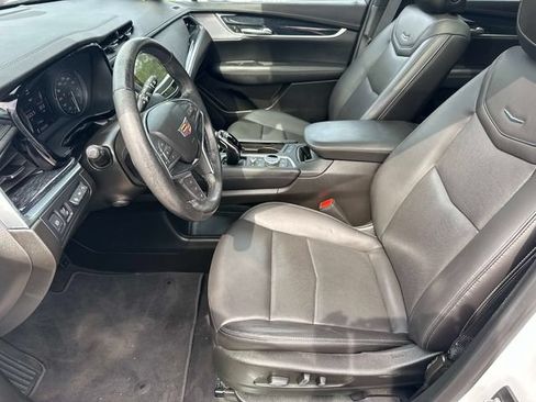 Used 2024 Cadillac XT5 Premium Luxury w/ Technology Package AWD/4WD image 19