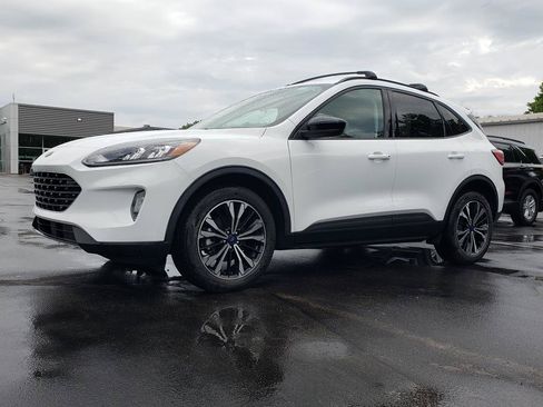 Used 2022 Ford Escape SEL w/ SEL Stealth AWD Package image 1