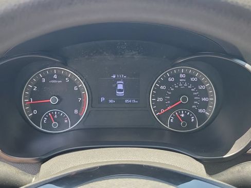 Used 2020 Kia Optima LX FWD image 19