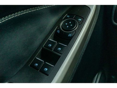 Used 2024 Ford Explorer Limited image 29