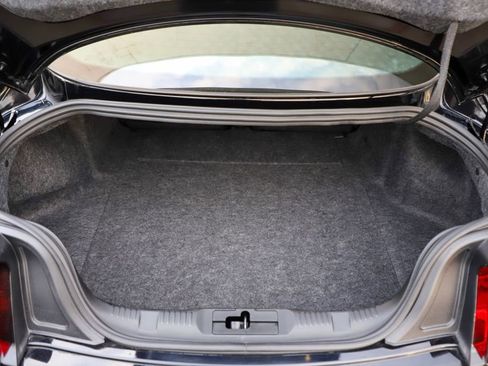 Used 2018 Ford Mustang Shelby GT350 w/ Electronics Package image 18