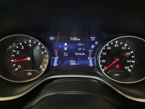 Used 2018 Jeep Compass Latitude w/ Popular Equipment Group AWD/4WD image 23