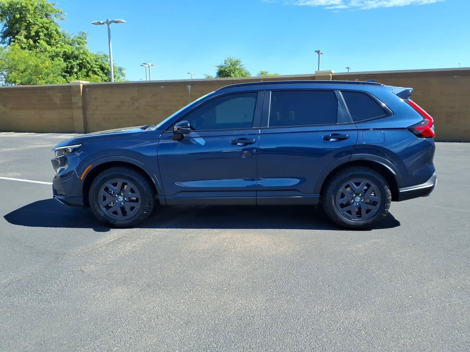 Used 2026 Honda CR-V TrailSport image 7