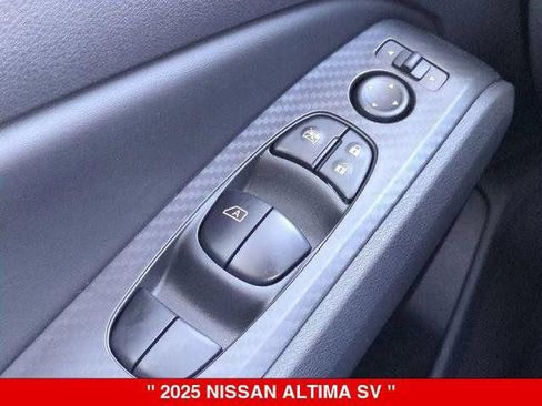 New 2025 Nissan Altima 2.5 SV w/ SV Premium Package FWD image 27