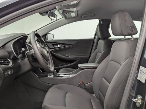 Used 2023 Chevrolet Malibu LT FWD image 14
