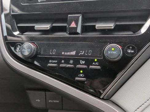 Used 2024 Toyota Camry SE w/ Convenience Package FWD image 26
