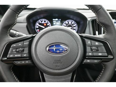 Used 2025 Subaru Forester Premium image 19