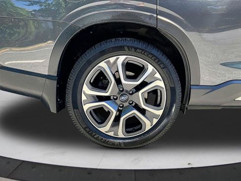 Used 2024 Subaru Ascent Touring AWD/4WD image 37