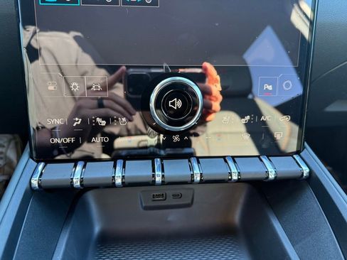 New 2026 GMC Terrain AT4 image 15