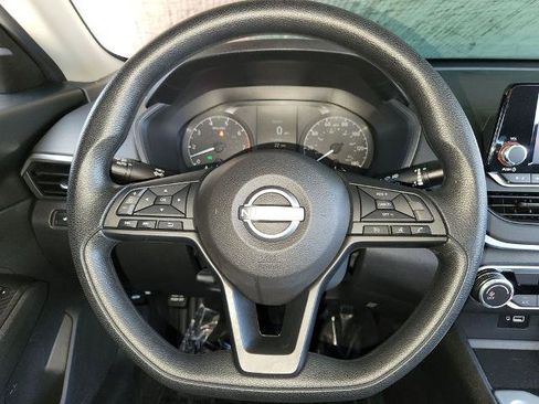 Certified 2024 Nissan Altima 2.5 S FWD image 22
