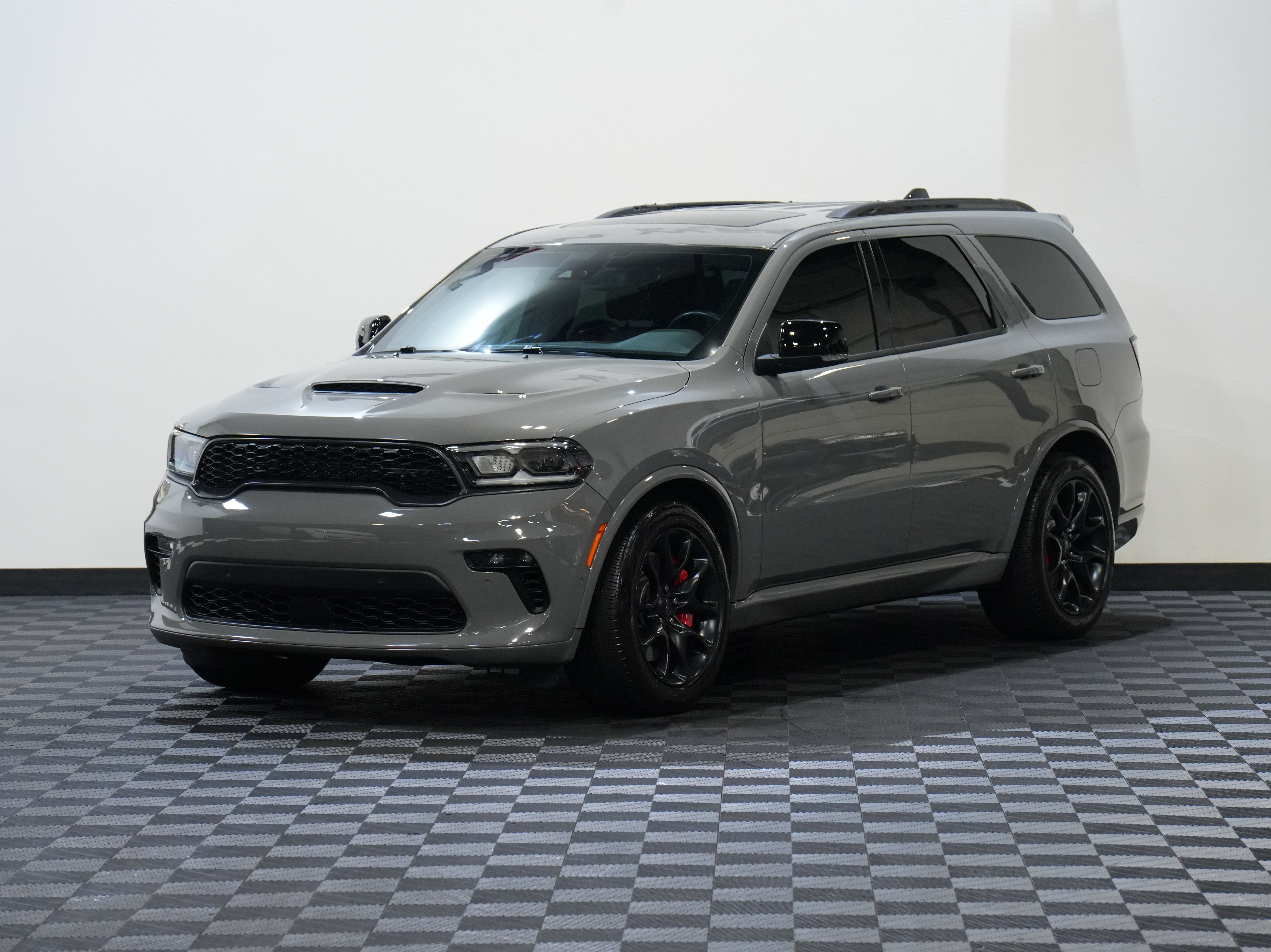 Used 2023 Dodge Durango SRT AWD/4WD image 3