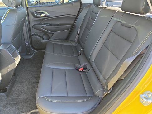 Used 2024 Chevrolet Trax ACTIV w/ Driver Confidence Package image 14