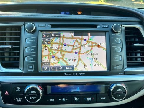 Used 2019 Toyota Highlander Limited image 31