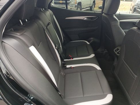 Used 2025 Buick Envision Sport Touring image 20